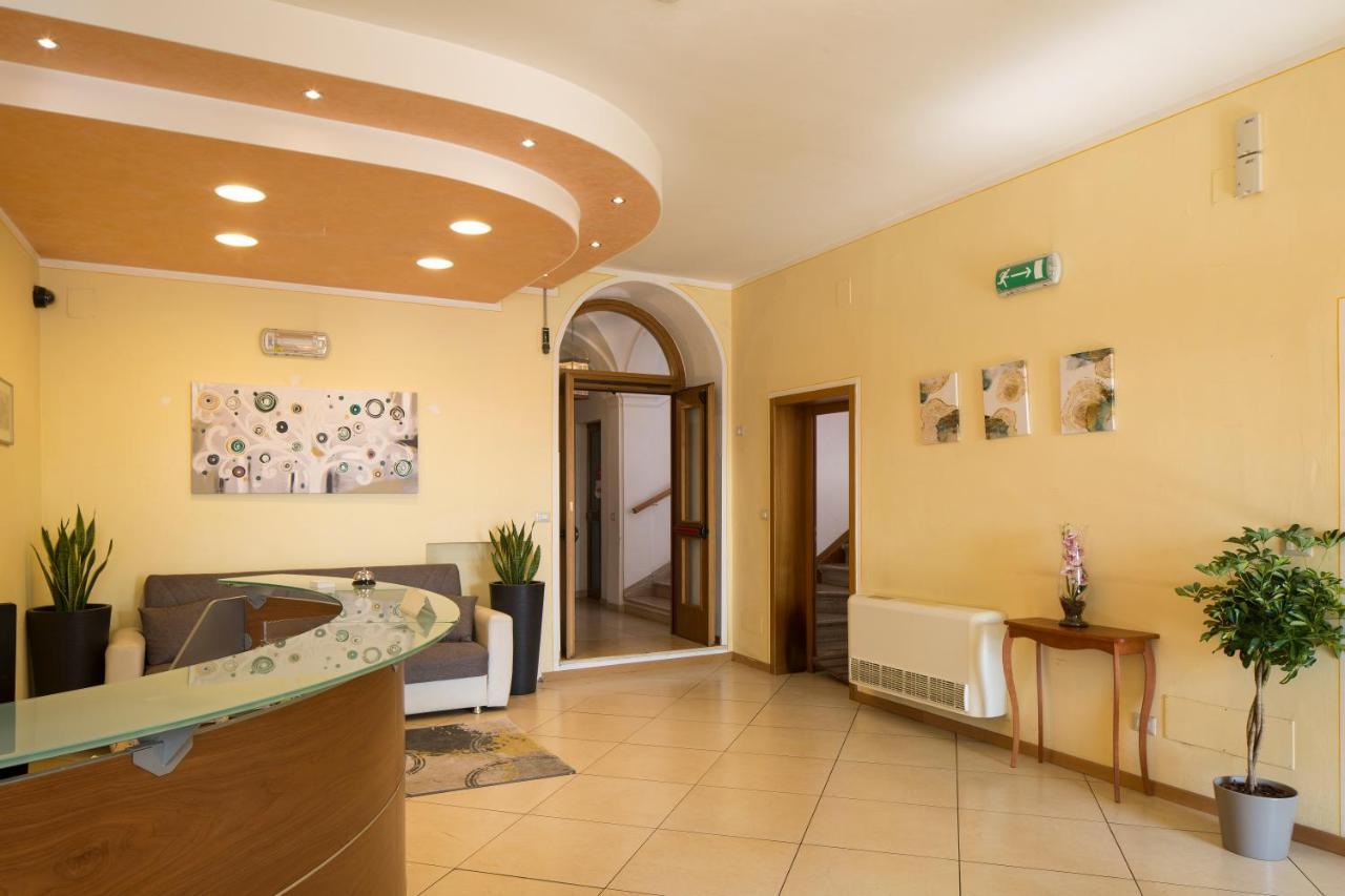 Hotel Sacro Cuore Perugia Esterno foto